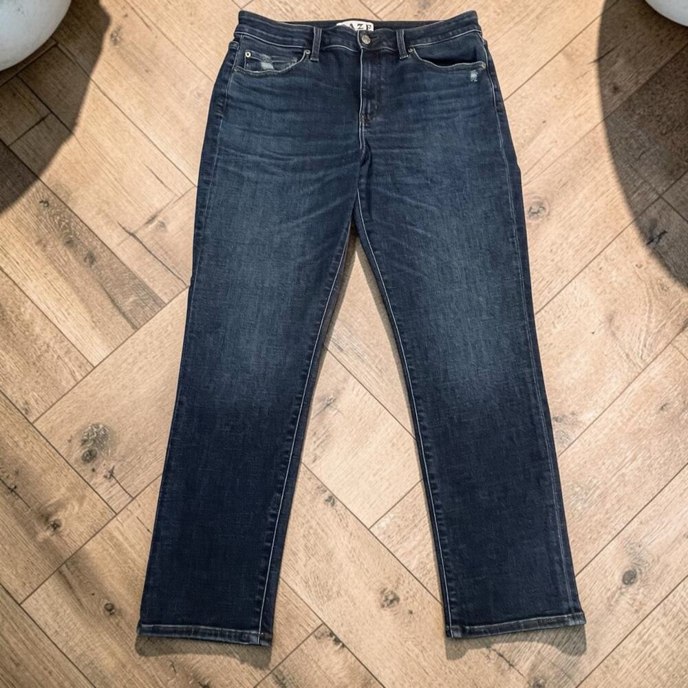 DAZE Womens Size 30 Straight Leg Jeans Distressed Dark Wash Stretch Denim
